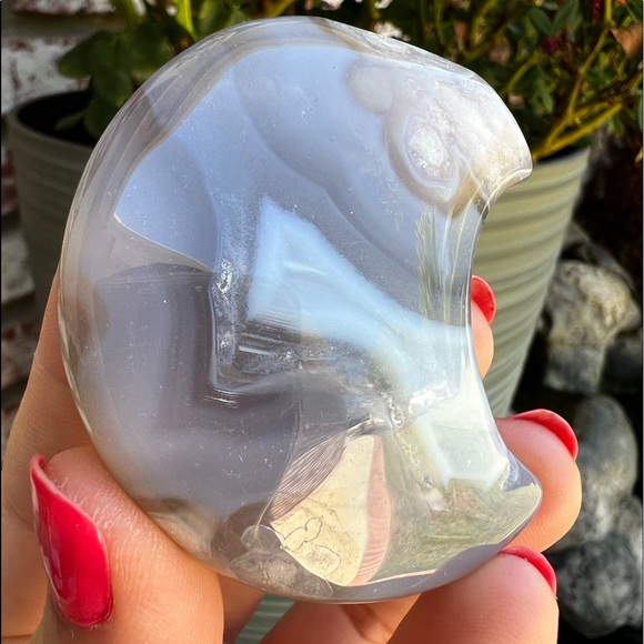 Vibrant Blue Flower Agate Moon Carving - Picture 3 of 6